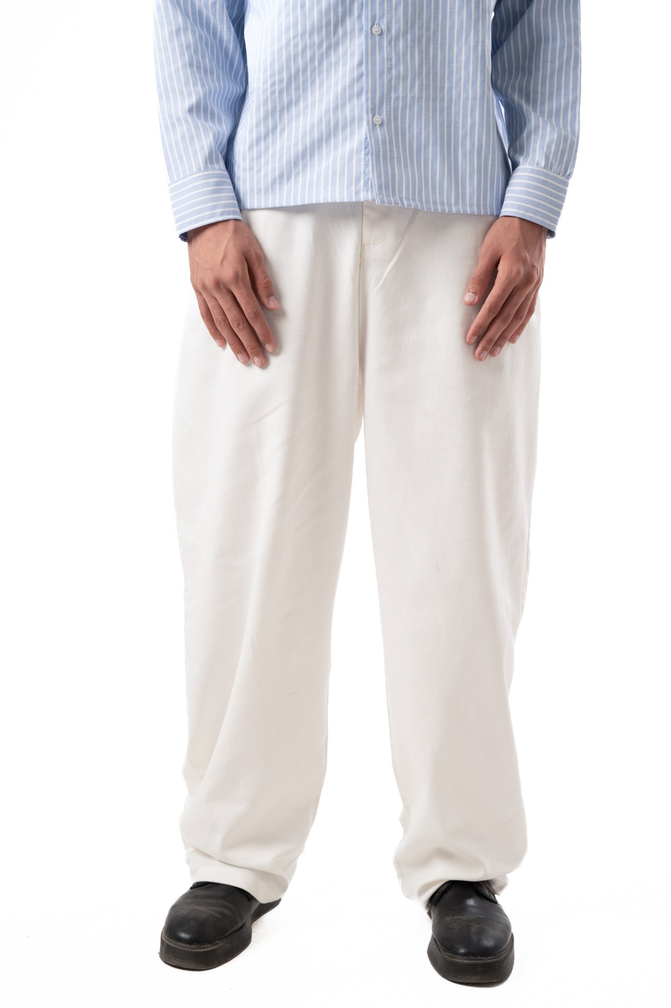 Off-White Baggy Pants